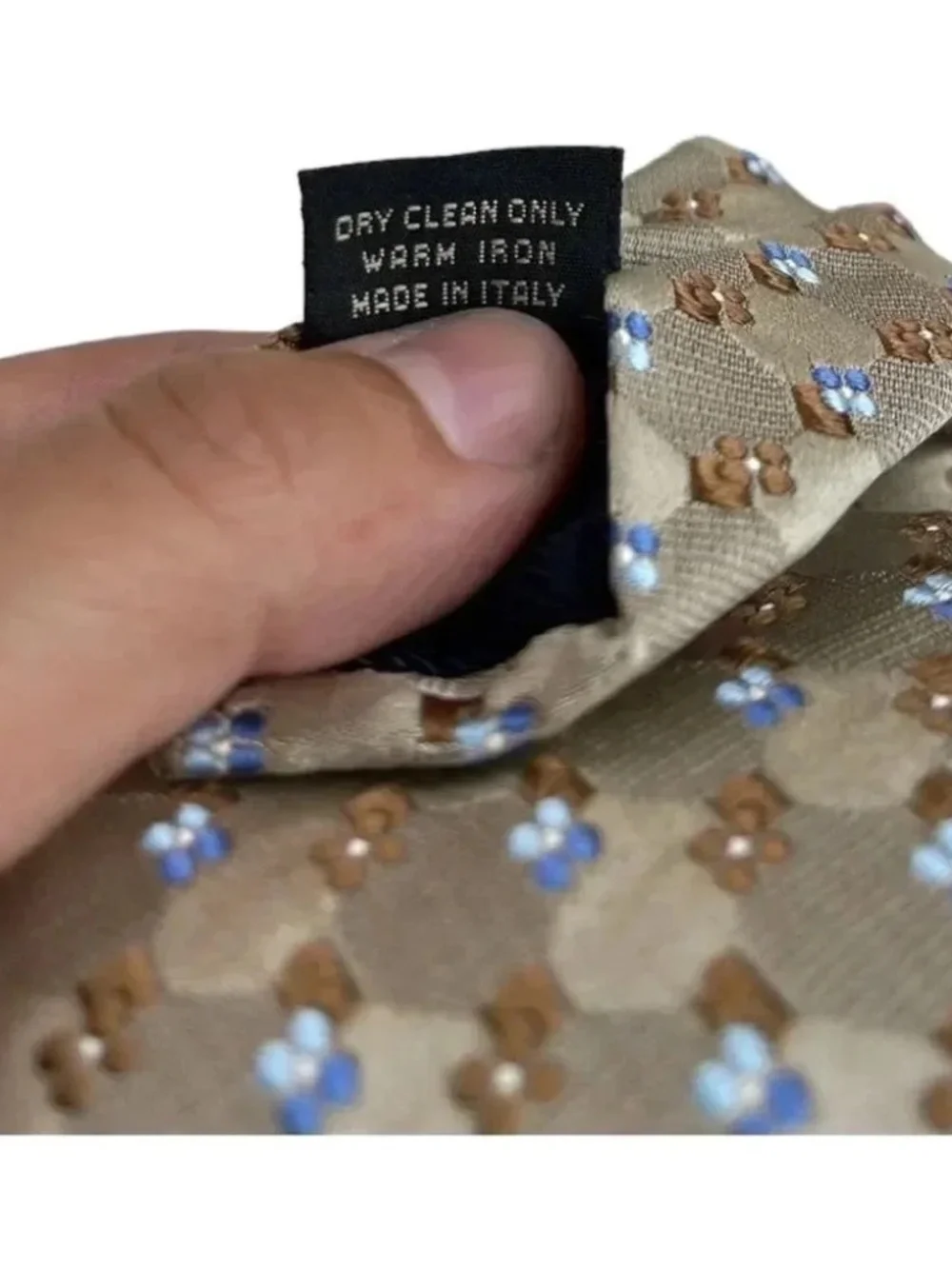 Ermenegildo Zegna 100% Silk Tie Tan Blue Geometric Made in Italy 60